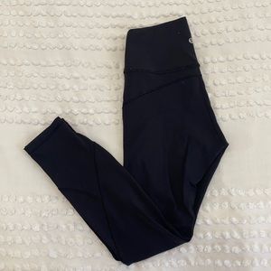 Lululemon In Movement Tight, Black Size 6